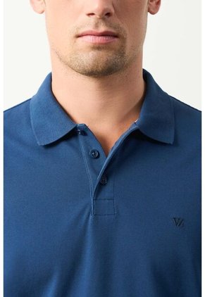 Polo Manga Larga En Algodón Para Hombre Nápoles Polo Manga Larga En Algodón Para Hombre Nápoles Azul Oscuro L VÉLEZ