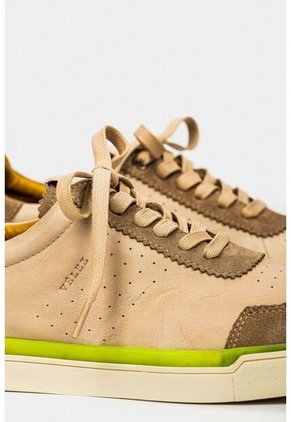 Tenis Vitta 2.0 De Cuero Para Hombre Detalles En Color Neón Arena Tenis Vitta 2.0 De Cuero Para Hombre Detalles En Color Neón Arena 39 Vélez