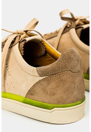 Tenis Vitta 2.0 De Cuero Para Hombre Detalles En Color Neón Arena Tenis Vitta 2.0 De Cuero Para Hombre Detalles En Color Neón Arena 39 Vélez