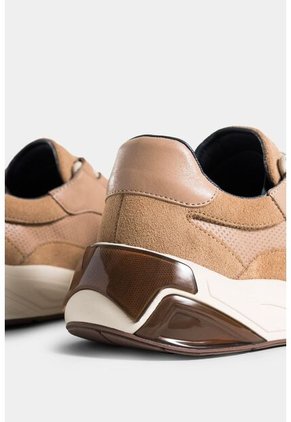 Tenis Bombay De Cuero Liso Y Gamuzado Para Hombre Vira En Talón Tenis Bombay De Cuero Liso Y Gamuzado Para Hombre Vira En Talón Arena 38 Vélez