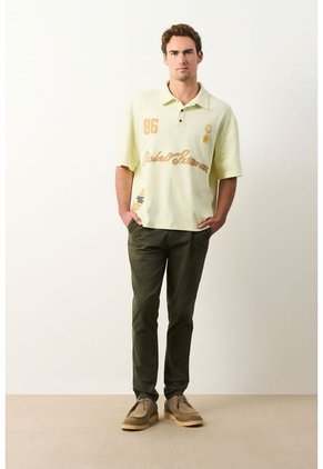 Polo Cropped En Algodón Para Hombre Primavera Polo Cropped En Algodón Para Hombre Primavera Amarillo Limon XS VÉLEZ