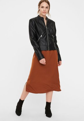 Chaqueta Negra Vero Moda