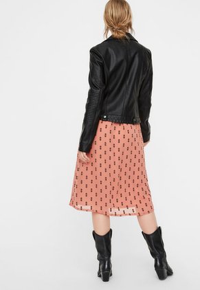 Chaqueta Negra Vero Moda