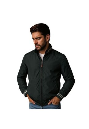CHAQUETA VERSATIL HOMBRE V3562 Talla XL