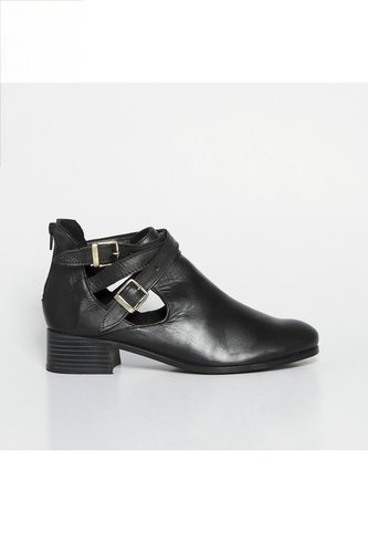 Botin Negro Vfyn Senovia 3 VFYN