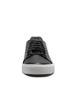 Tenis Para Hombre Sintético Negro Vfyn Gary 3