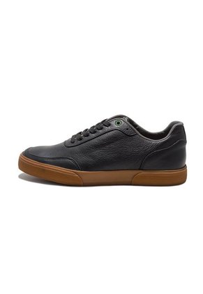 Tenis Para Hombre Cuero Negro Vfyn Opal 3