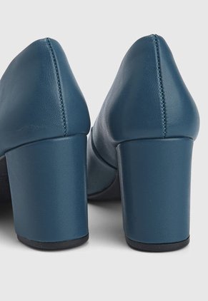 Tacón Medio Azul Petróleo Via Marte