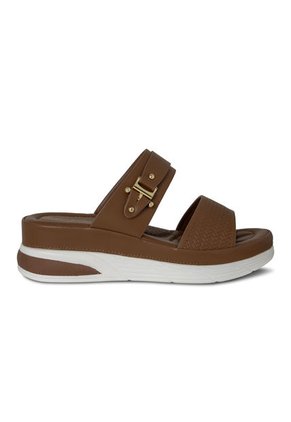 SANDALIA MUJER PLATAFORMA VIA SPRING CAFE