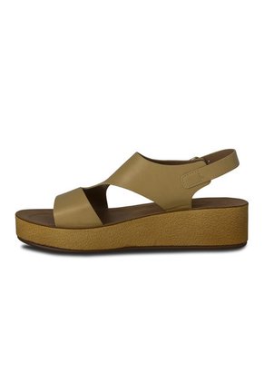 SANDALIAS MUJER VIA SPRING BEIGE