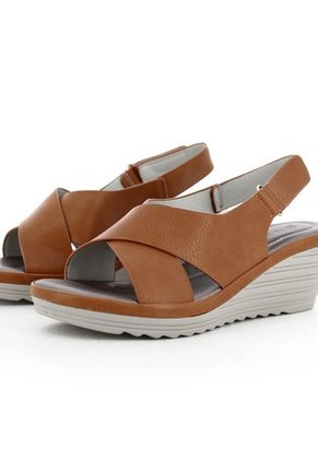 Sandalias Para Mujer Marca Via Spring, Color Camel