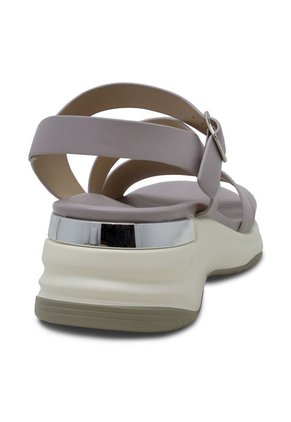 Sandalias Lila Con Plataforma Mujer Via Spring