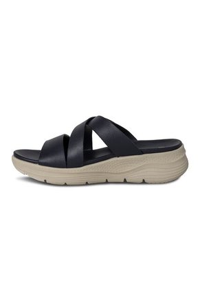 SANDALIA MUJER PLATAFORMA VIA SPRING NEGRO
