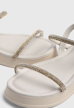 Sandalias VIA UNO Marfil