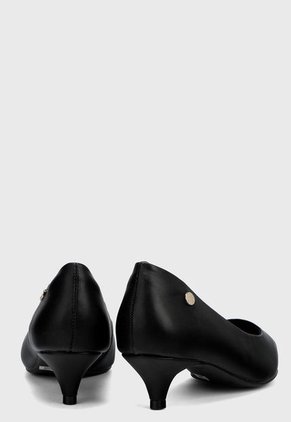 Tacón Bajo Negro Via Uno