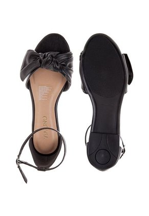 Sandalia Plana Negra Via Uno