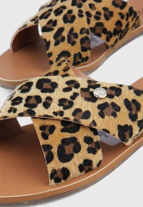 Sandalia Plana Café Via Uno