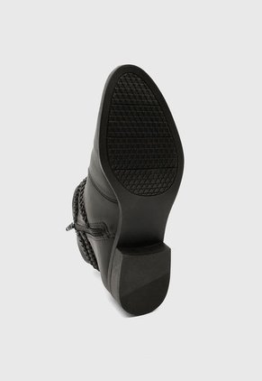 Botines VIA UNO Negro