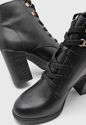 Botines VIA UNO Negro