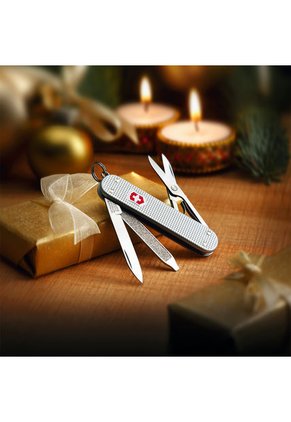 Navaja Pequeña Classic SD Alox Gris Victorinox - 0.6221.26