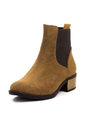 Botín Cuero Café Claro VillabonR VSH-5332