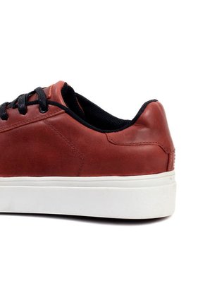 Tenis Cuero Rojo VillabonR VT-3017