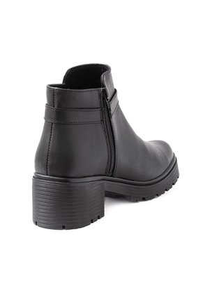Botin Cuero Mujer Negro VillabonR VRB-3036