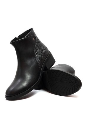 Botin Cuero Mujer Negro VillabonR VBP-5005