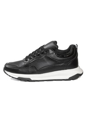 Tenis Negro VillabonR VRT-3059