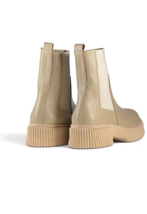 Botin Mujer Beige VillabonR VMY-9036