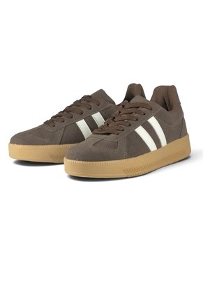 Tenis Mujer Café VillabonR VRT-3064