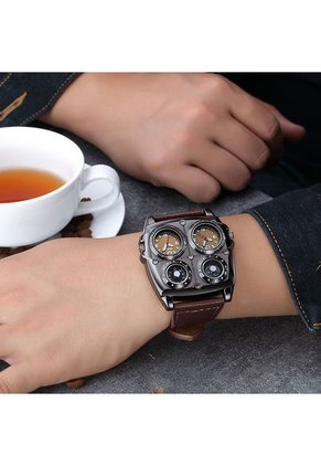 Reloj OULM 1140 Cafe