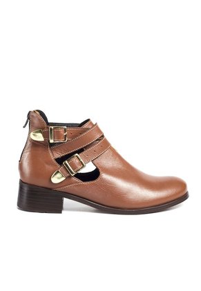 Botin Miel Viola Senovia