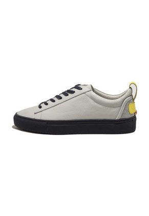 Tenis Blanco T Viola Buchem