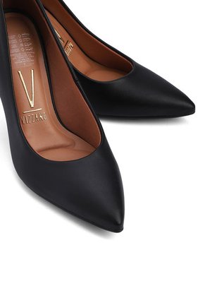 Tacón Alto Negro Vizzano