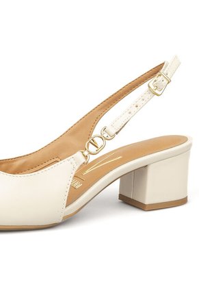 Tacon Medio Cuadrado Slingback Mafil Vizzano