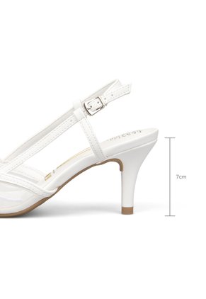 StilettoTacón Medio Blanco Con Malla Bordada Vizzano