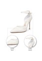 Stiletto Blanco Tacon Alto Mate Con Grabado Floral Vizzano de Vizzano