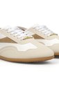 Tenis Blanco Con Detalles Canela Efecto Gamuza Vizzano de Vizzano