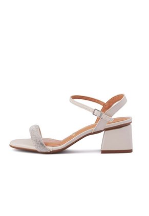 Sandalia Tacon Medio Blanco Vizzano