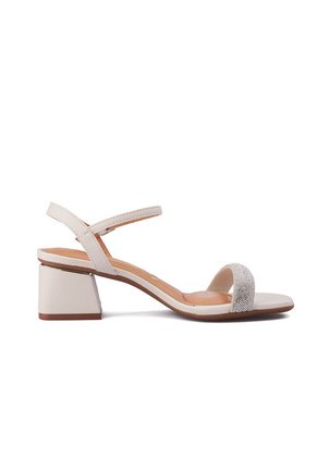 Sandalia Tacon Medio Blanco Vizzano