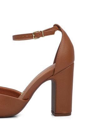 Tacón Alto Camel Vizzano