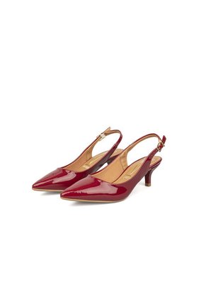 Tacon Bajo Verniz Rojo-Cereza Vizzano