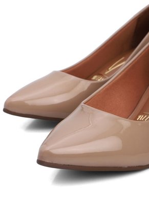 Tacón Medio Nude Vizzano