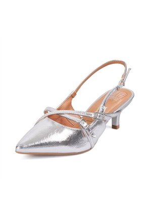 Tacon Bajo Plateado Slingback Kitten Vizzano
