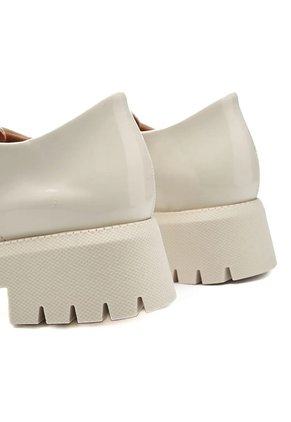 Zapato Casual Blanco Vizzano