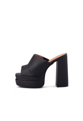 Sandalia Plataforma Tacón Negro Vizzano