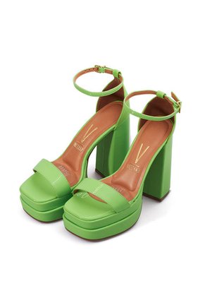 Sandalia Plataforma Tacón Verde Neón Holográfico Vizzano