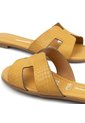 Sandalia Plana  Napa Croco Petra Mostaza Vizzano de Vizzano
