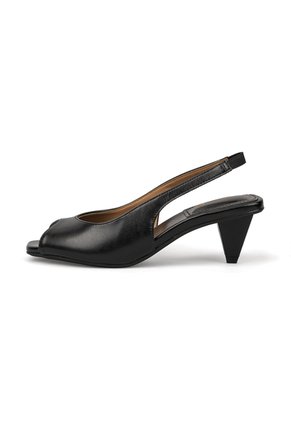 Slingback Tacón Cono Bajo. Napa Garda Negro Vizzano